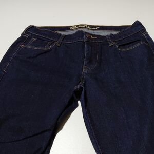 OLD NAVY Women's Sweet Heart   Blue Jeans  - 6 Short